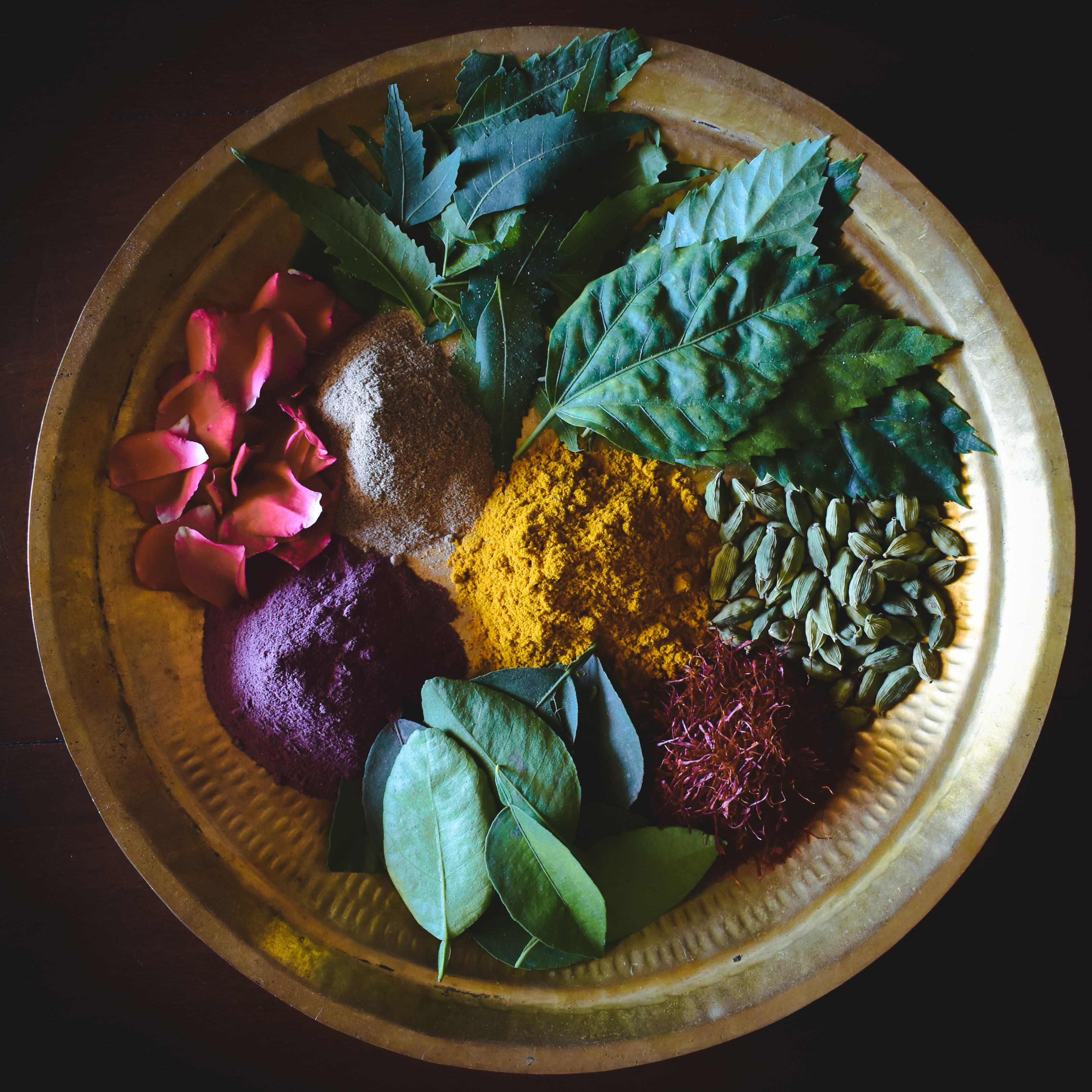 Raw Himalayan herbs and spices